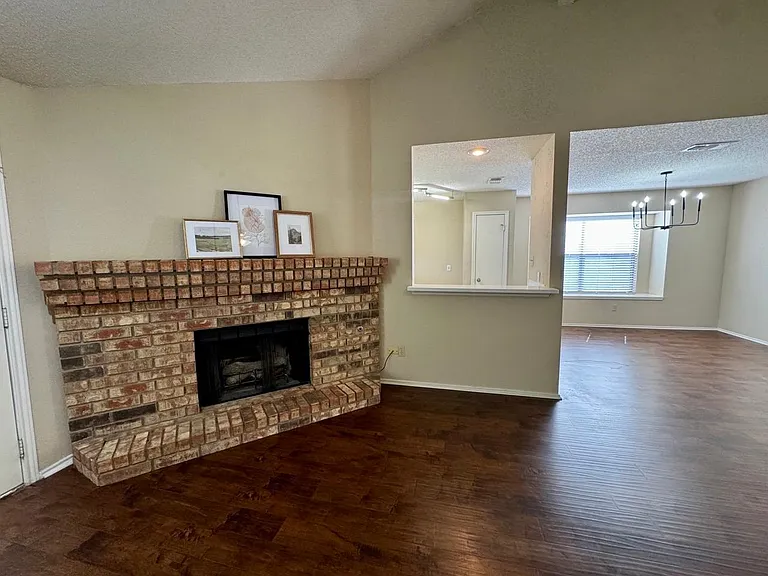 5028 Coker Dr — Photo 5
