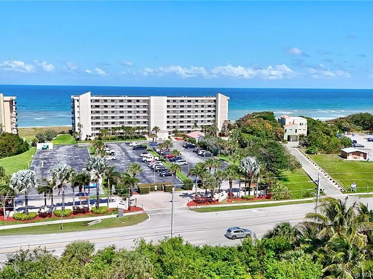 10310 S Ocean Dr #504 — Photo 40
