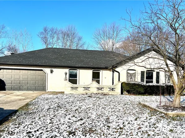 355 Fairway Dr, Springboro, OH 45066