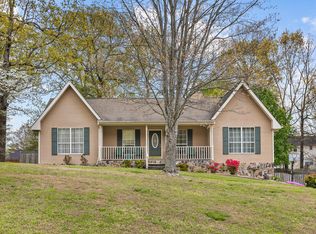 1534 Ribbonwood Dr, Soddy Daisy, TN 37379