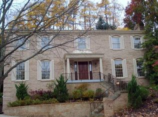 242 Lynn Haven Dr, Pittsburgh, PA 15228