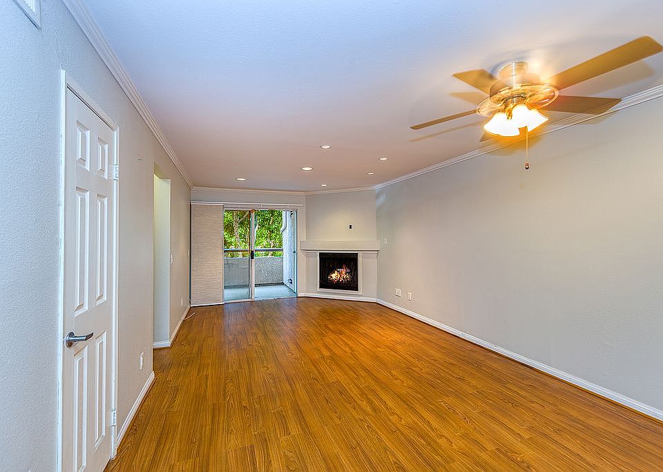 1st image of 5525 Canoga Ave APT 104
