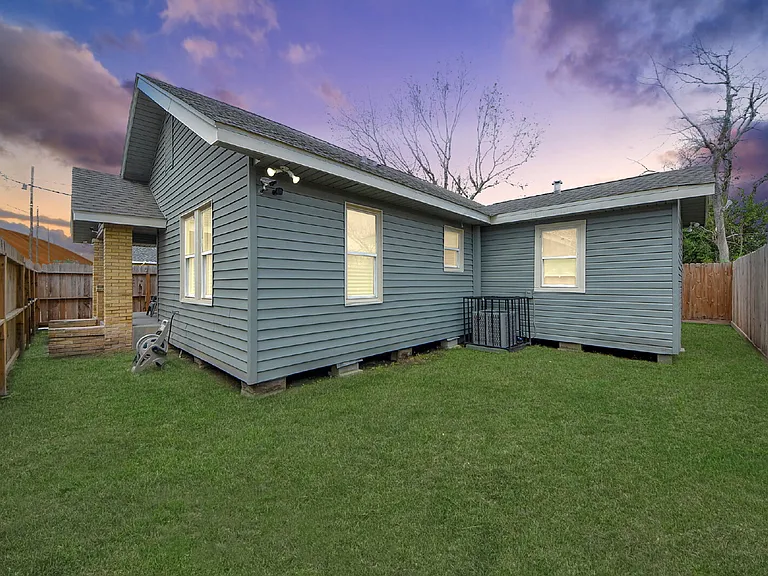 3029 Beulah St — Photo 35