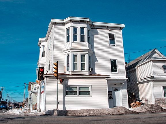 2nd image of 405-407 Haverhill St