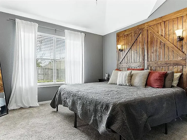 5105 Birchwood Dr — Photo 16