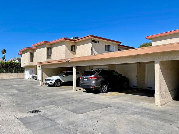 5th image of 18926 Sherman Way #109