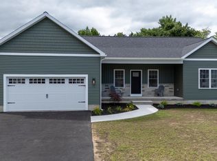 29 E State St, Glens Falls, NY 12801