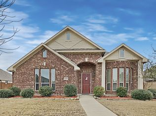 1126 Lucetta St, Midlothian, TX 76065