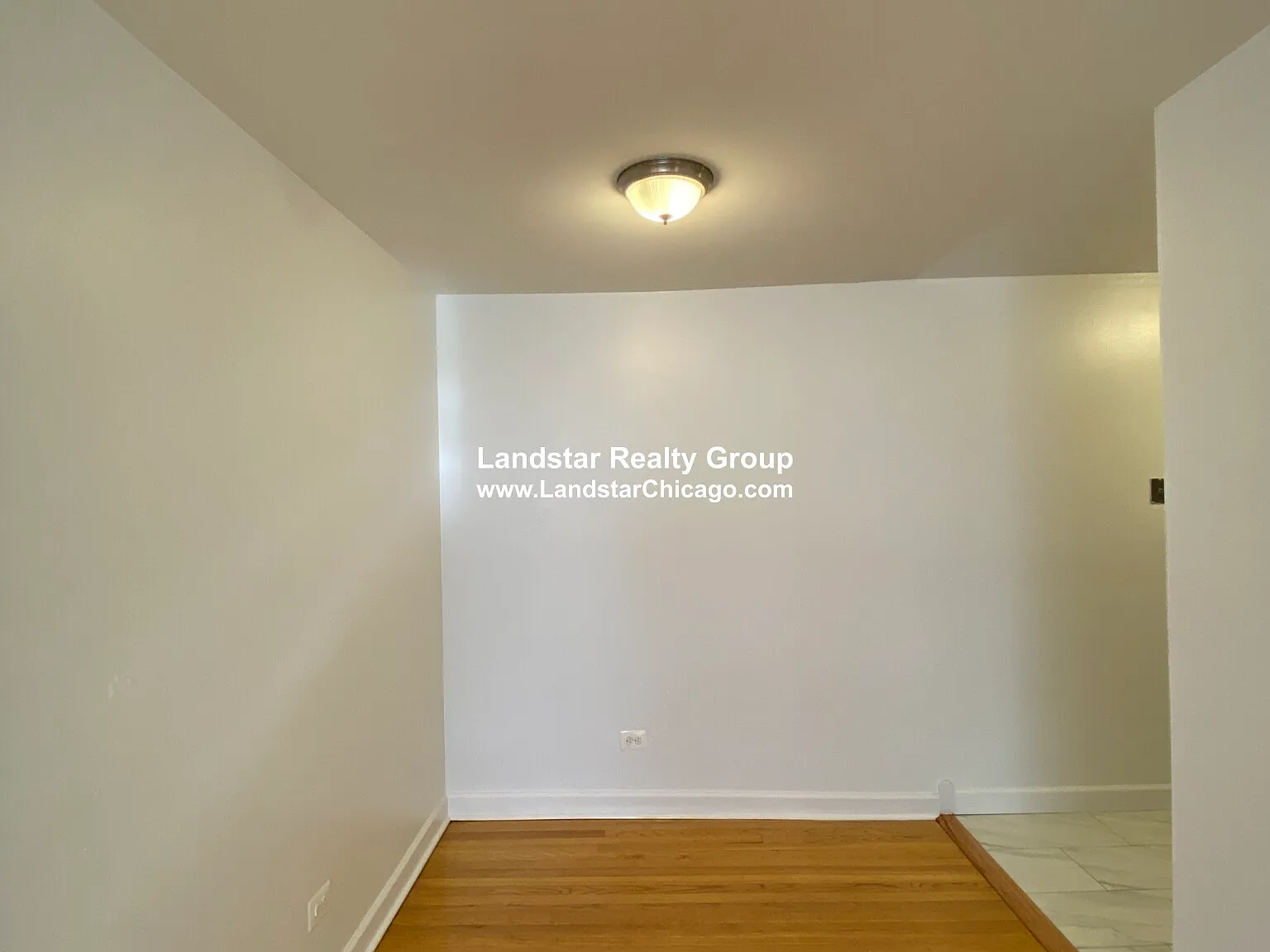 1 bed, 1.0 bath, $1,600 — Photo 3
