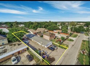 26 Farrell St, Houston, TX 77022