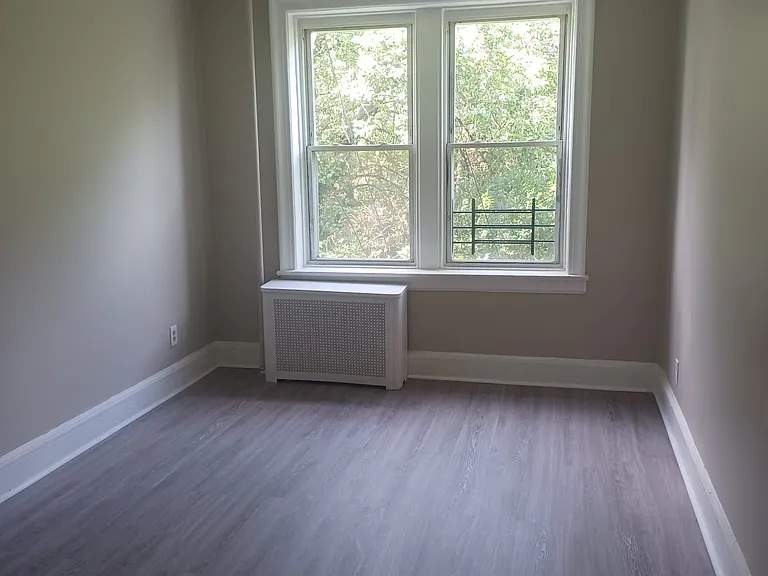 109 Ocean Ave #2A — Photo 10