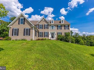 40 Emma Ct, Downingtown, PA 19335