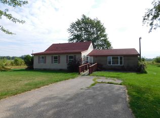 6509 Evans Rd, Eau Claire, MI 49111