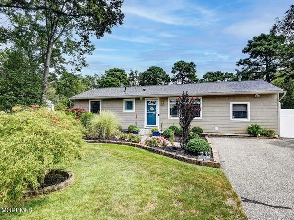 217 Larchwood Drive, Brick, NJ 08723