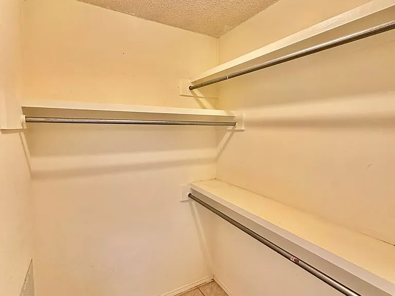 3546 Cedar Ridge Ln — Photo 24