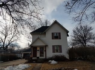 557 N Chatham St, Janesville, WI 53548