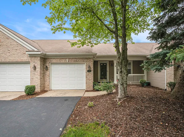 426 Abbey Mill Blvd SE, Ada, MI 49301