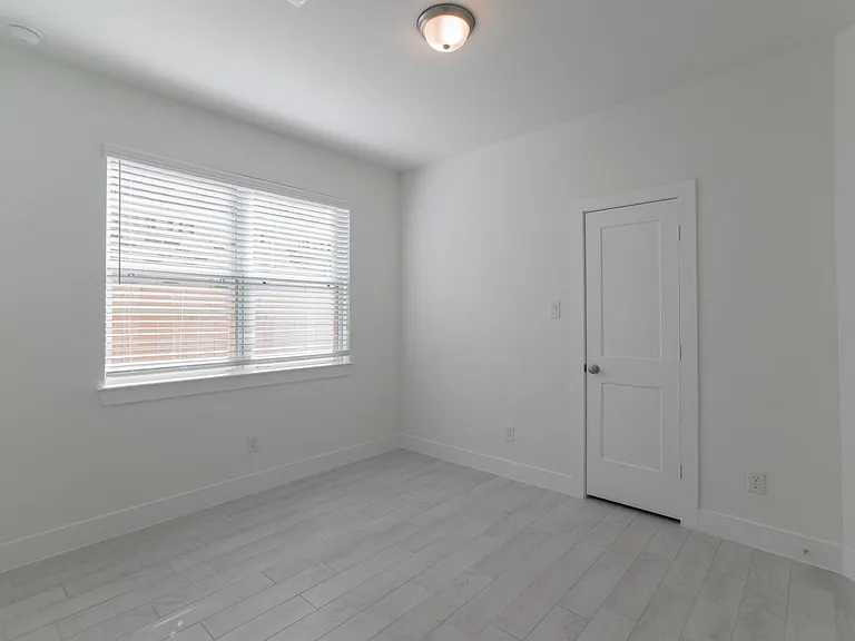 114 Hidden Peak Dr — Photo 27