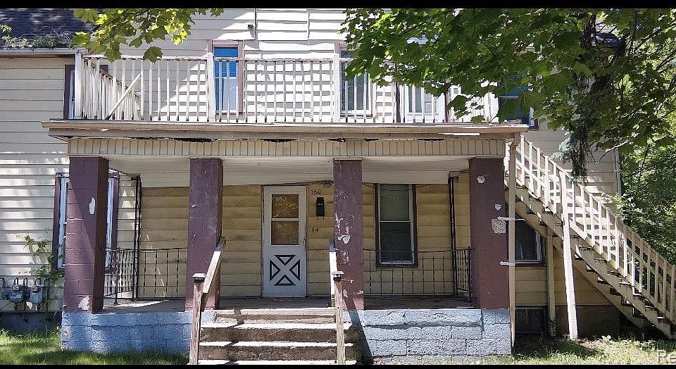 1st image of 360 1st Ave