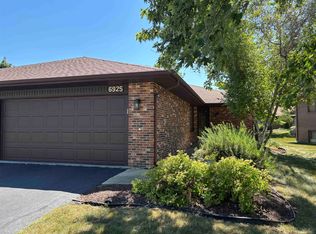 6925 Redansa Dr, Rockford, IL 61108