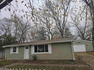 7913 Mildred Rd, Machesney Park, IL 61115