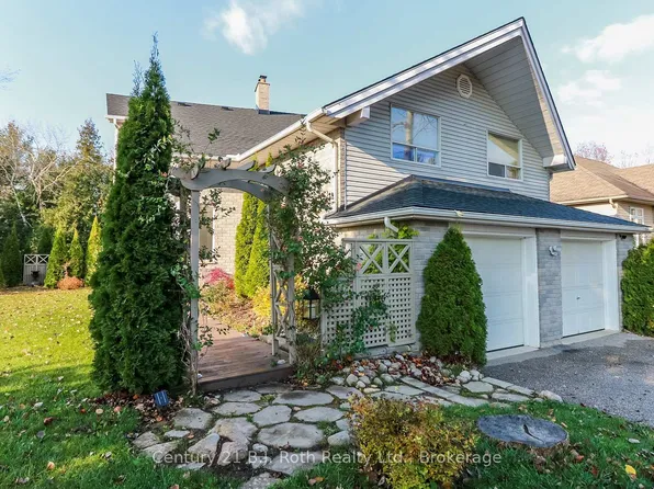 20 Grant Ave, Tiny, ON L0L 1P1