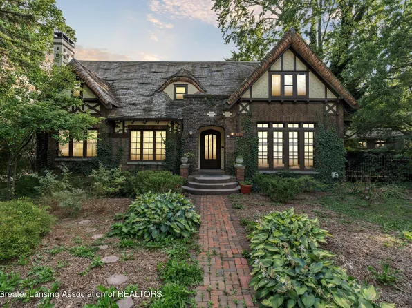 1107 W Grand River Ave, East Lansing, MI 48823