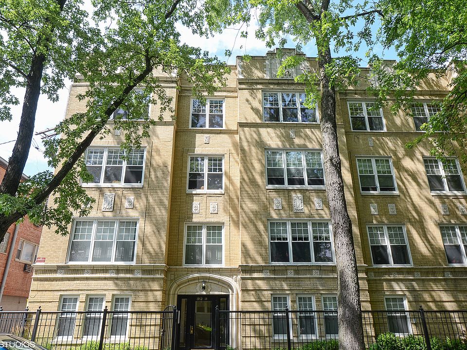 1st image of 7300 N Wolcott Ave #305