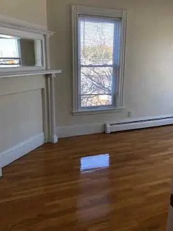 3 bed, $3,300 — Photo 2