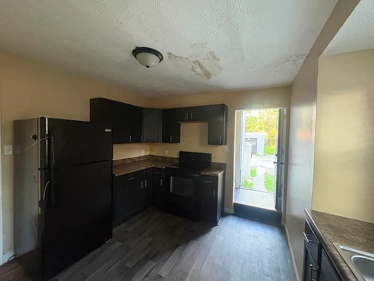 3721 N Lasalle St #2 — Photo 7