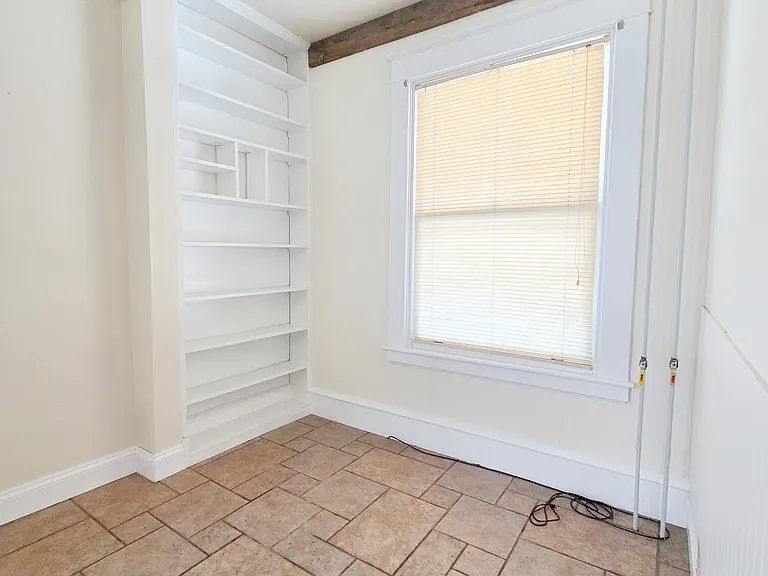 179 N Main St #1 — Photo 4