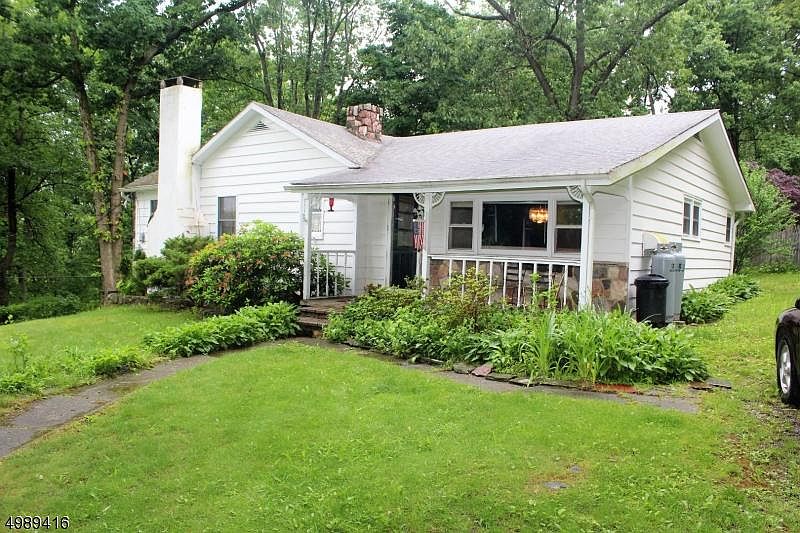 1st image of 140 Otterhole Rd