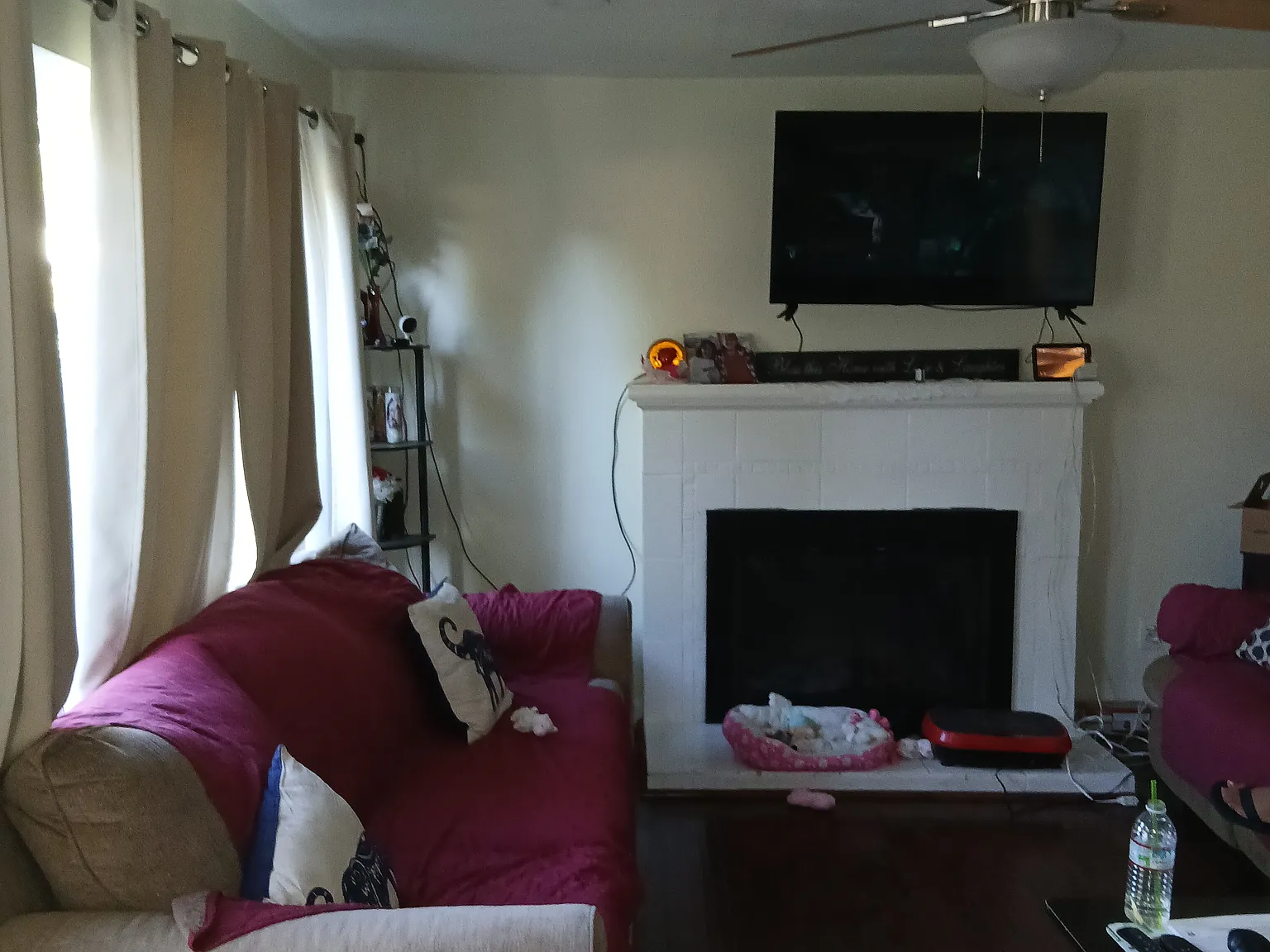 3 bed, 987 sqft, $1,200 — Photo 3