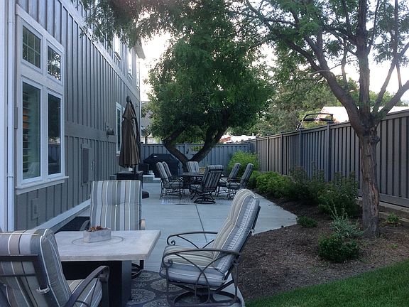 4th image of 2486 E Gregson Ave