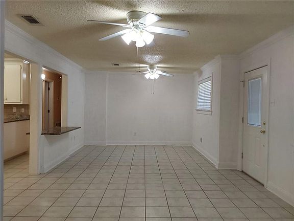 5th image of 2025 Starling Dr