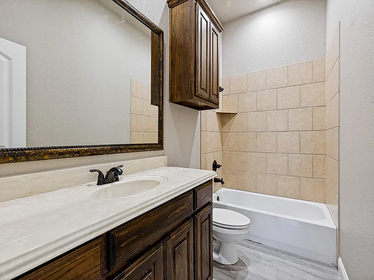 455 Chisholm Trl — Photo 20