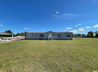 630 County Road 1830 E, Fairfield, IL 62837