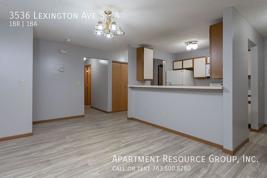 1st image of 3536 Lexington Ave APT 4