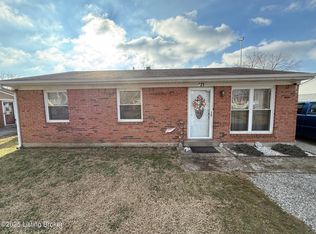 525 E Blue Jay Rd, Louisville, KY 40229