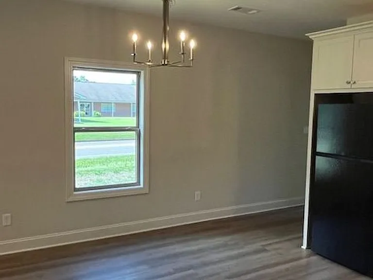 709 George Ave — Photo 10