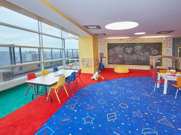 160 East 38th Street 32A image 20 of 21