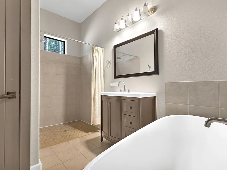 167 Ashbrook Ln — Photo 18
