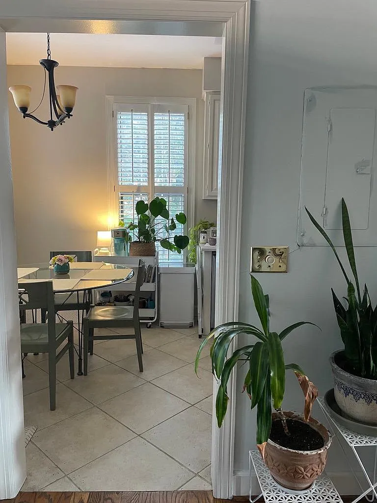2 bed, 2.5 bath, 1430 sqft, $2,500 — Photo 2