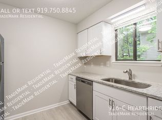 916C Hearthridge Ct, Raleigh, NC 27609
