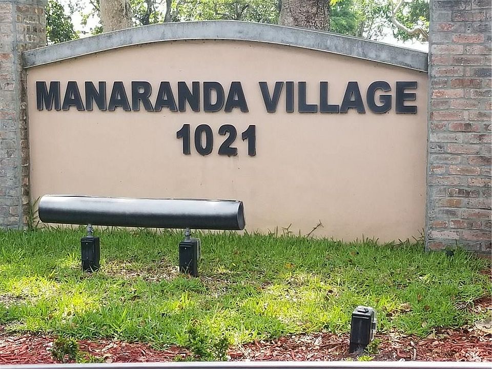 1st image of 1021 E Mockingbird Lane #313