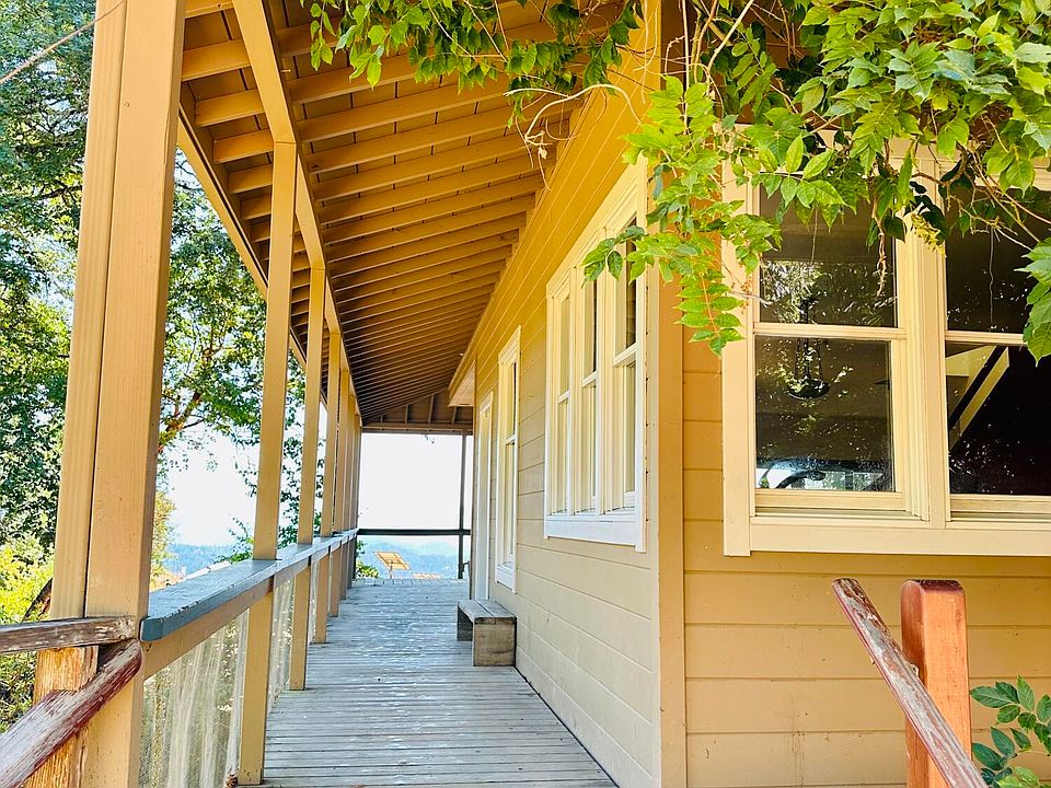 4132 Elk Ridge Rd, Redway, CA 95560 Zillow