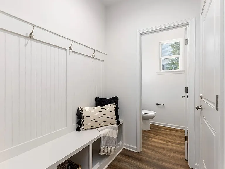 8031 Pleasant Grove Rd — Photo 12