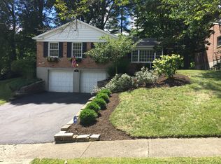 407 Heatherhill Ln, Cincinnati, OH 45206