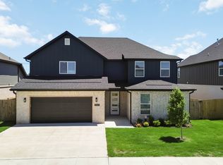 1840 Momi St, Centerton, AR 72719