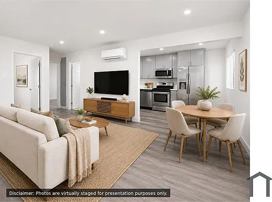 2 bed, $2,595 — Photo 1